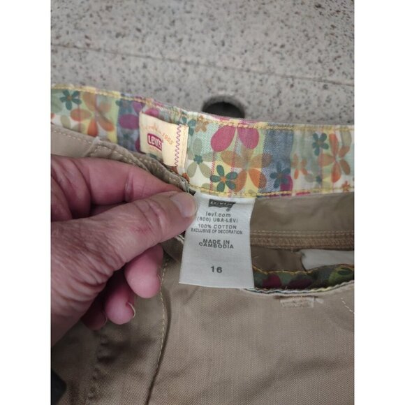 Levis Womens Shorts 16 Tan chino tab twill classic - Picture 4 of 7